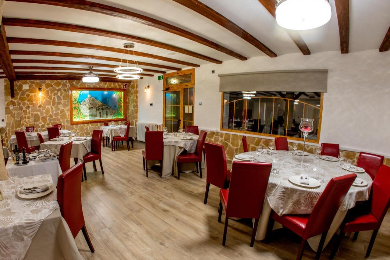 Artmonia Hotel Кастая Екстериор снимка